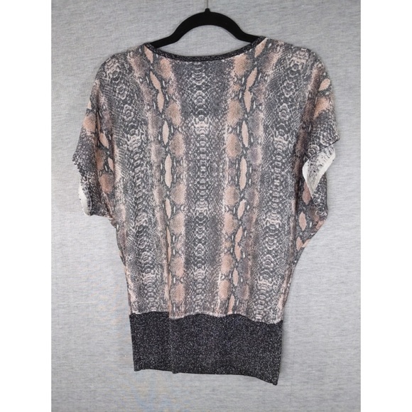 Le Chateau Animal Print Top - Picture 2 of 6